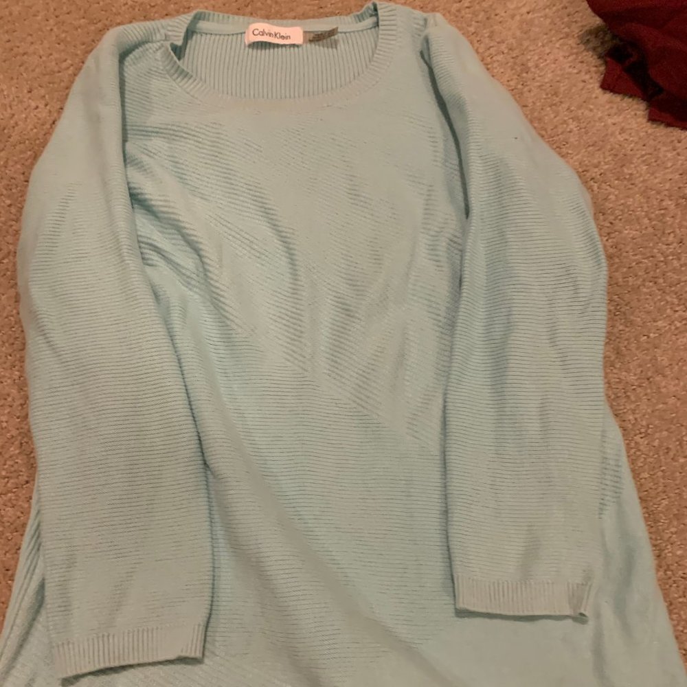 Clavin Klein Woman's Sweater